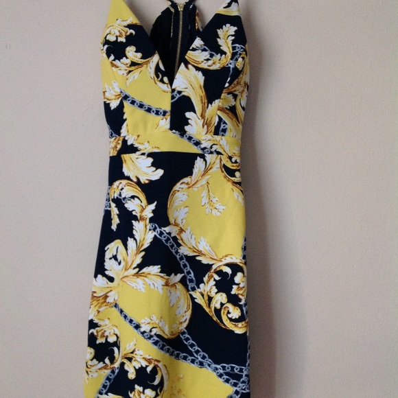 Racerback Printed Bodycon Dress_S Juniors - Picture 9 of 13